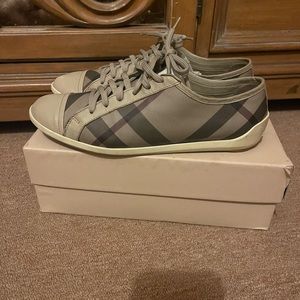 Burberry Sneakers